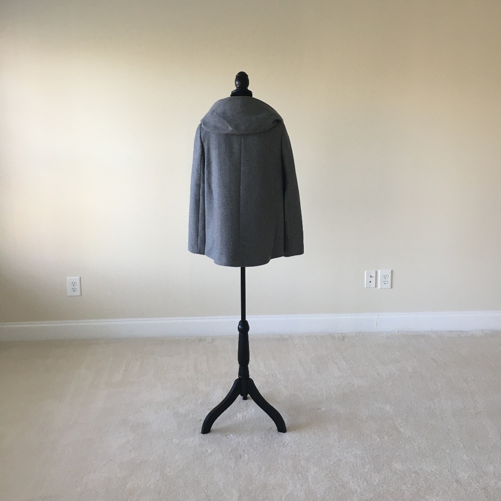 Gray coat - Picture 6 of 8